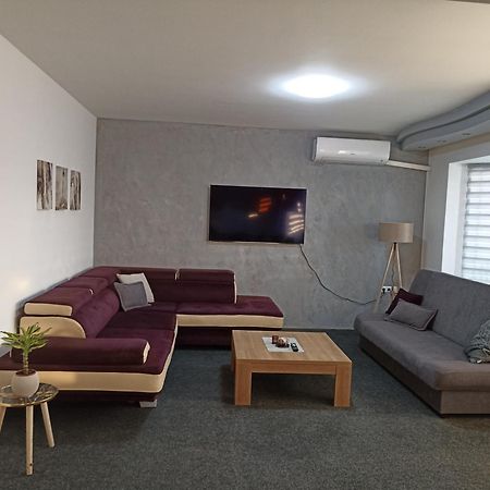 Royal Apartmani Bosanski Samac Kültér fotó