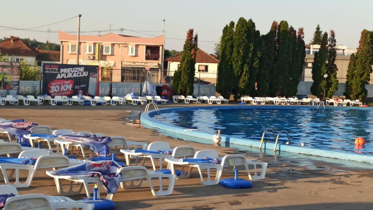 Royal Apartmani Bosanski Samac Kültér fotó