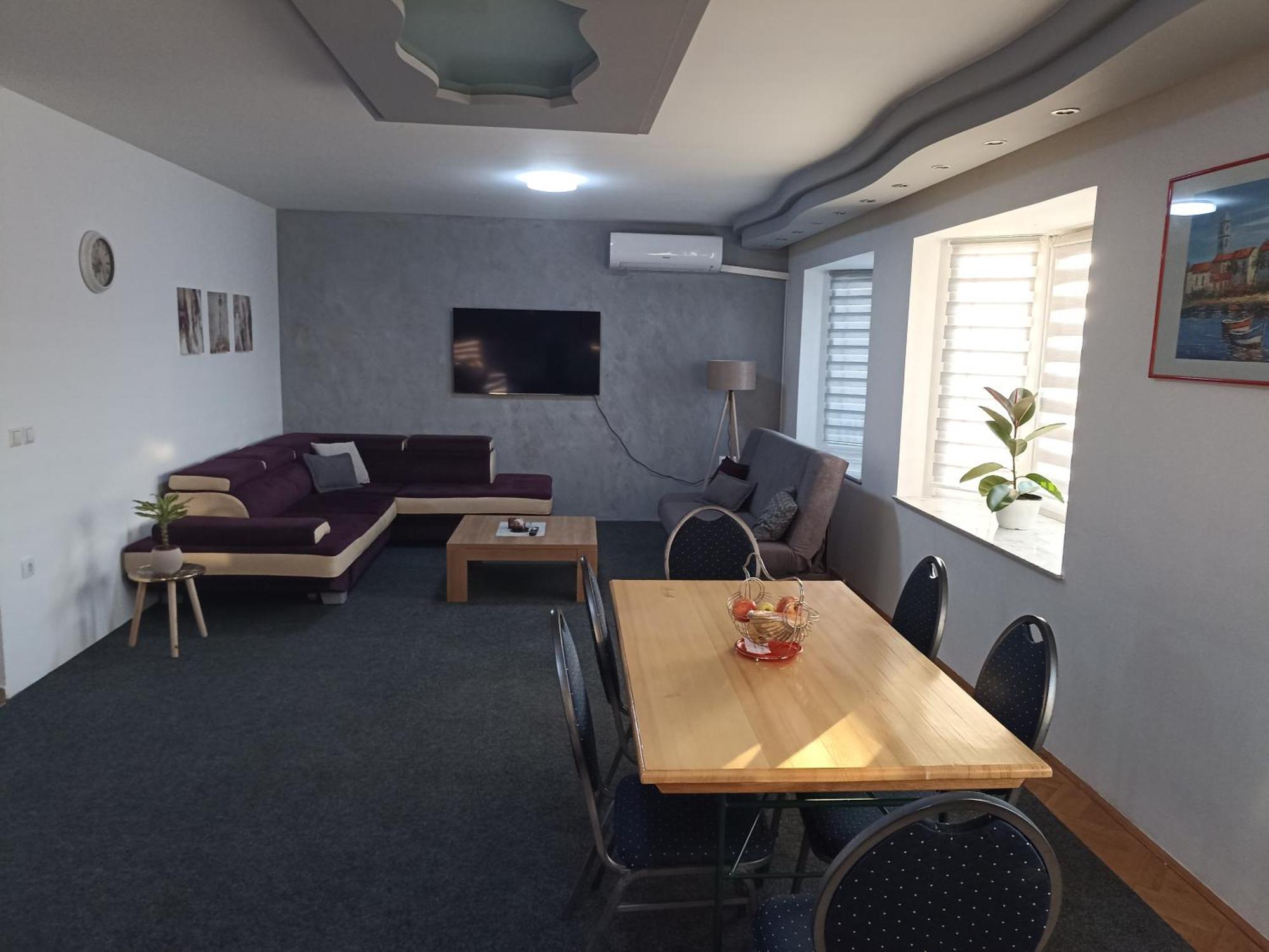 Royal Apartmani Bosanski Samac Kültér fotó