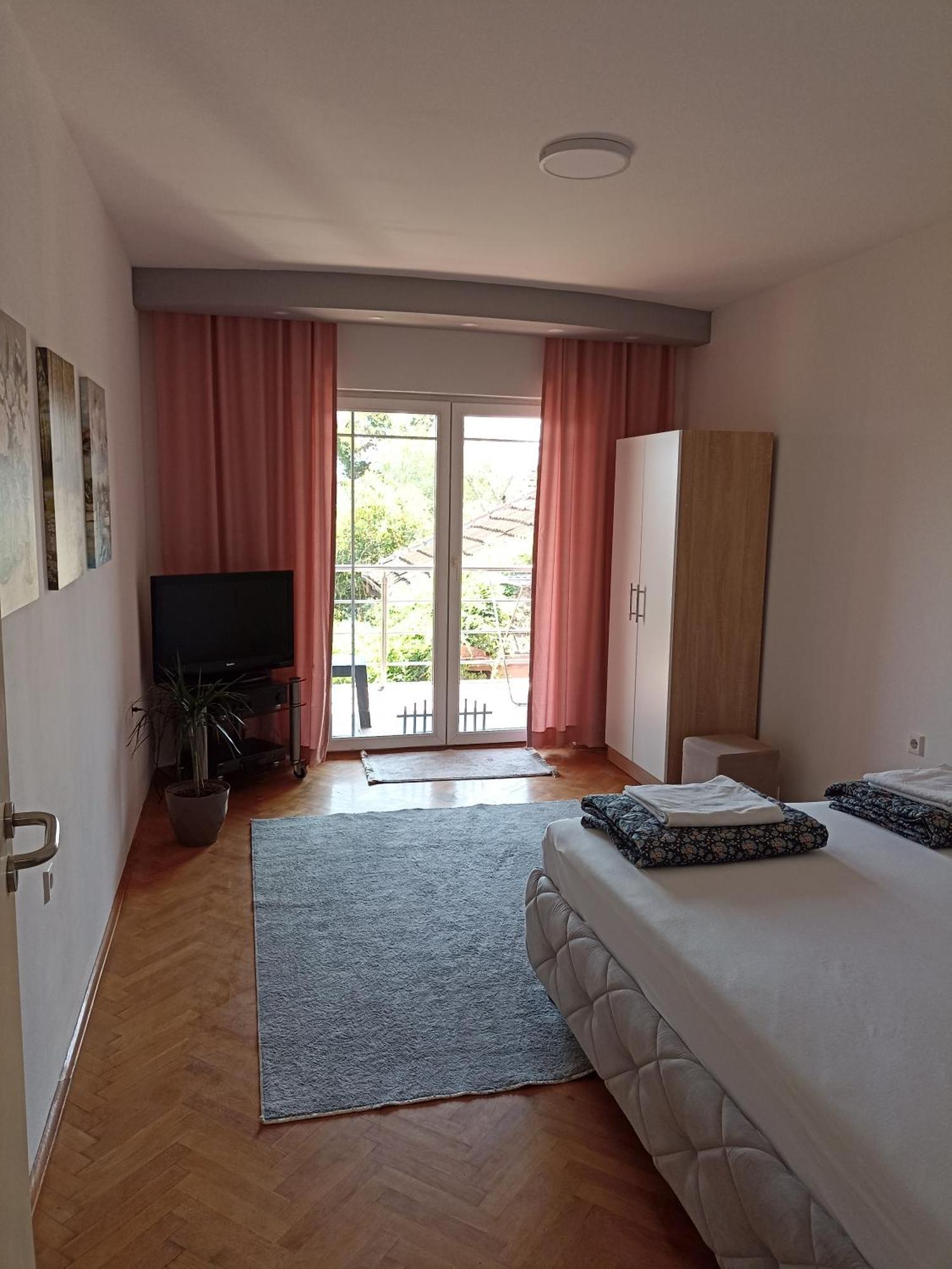 Royal Apartmani Bosanski Samac Kültér fotó